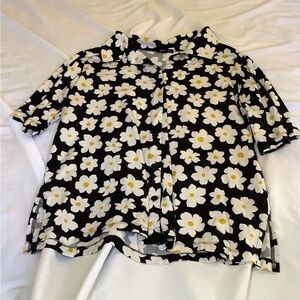Vikki Vi Black and White Floral Top